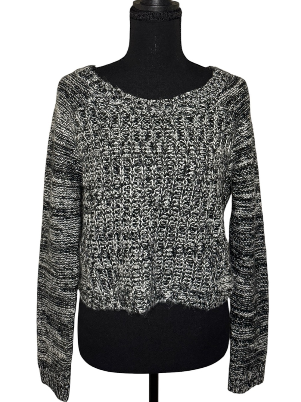 Full Tilt Black & White Marled Crewneck Sweater